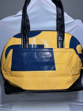 Rareform: Yellow and Navy Duffel Bag with Black Handles